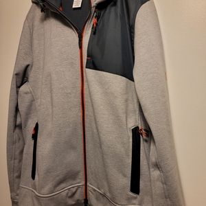 Under Armour men's full-zip hooded softshell jacket sz L, zip pockets, medium wt